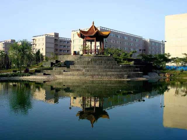 许昌学院图三